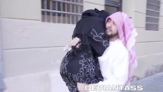 Antonio Suleiman baise sa femme putain à cause de la trahison